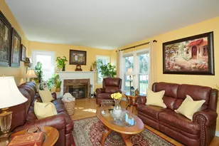 515 Preston Ave, Elgin, IL 60120 - Photo 7