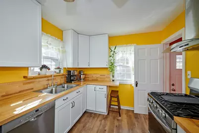 515 Preston Avenue, Elgin, IL 60120 - Photo 23