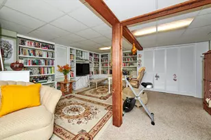515 Preston Ave, Elgin, IL 60120 - Photo 41