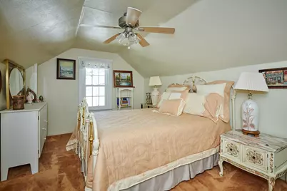 515 Preston Avenue, Elgin, IL 60120 - Photo 51