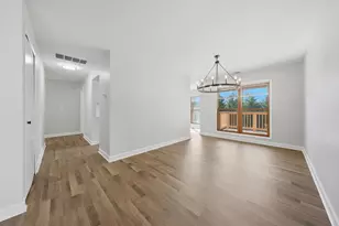 518 Harlowe Ln, Naperville, IL 60565 - Photo 9