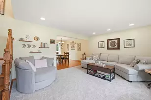 1363 E Kenilworth Ave, Palatine, IL 60074 - Photo 11