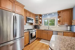 1363 E Kenilworth Ave, Palatine, IL 60074 - Photo 13