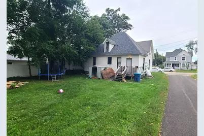 1114 W 4th Street, Dixon, IL 61021 - Photo 3