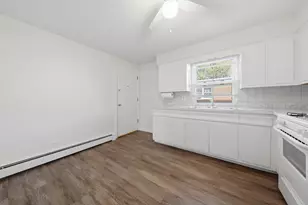 6927 W 64th Pl, Chicago, IL 60638 - Photo 13