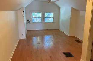 1437 Kenilworth Ave, Berwyn, IL 60402 - Photo 17