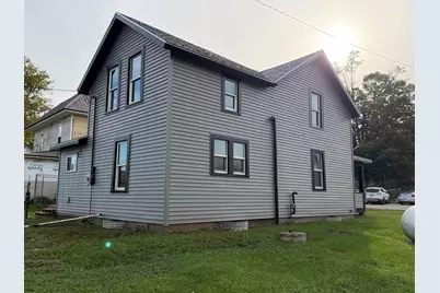 138 W Conaty, McConnell, IL 61050 - Photo 25