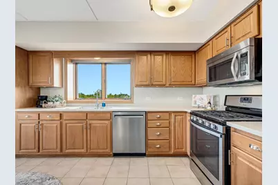 1 N Beacon Place #404, La Grange, IL 60525 - Photo 13