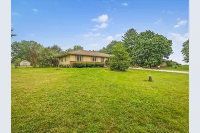 6581 Happy Acres Road, Rockford, IL 61101 - Photo 1