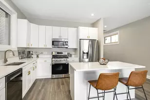 116 S Bell Ave, Chicago, IL 60612 - Photo 7