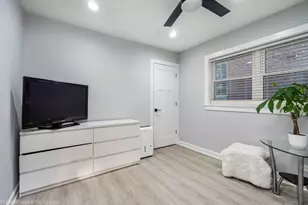 3318 N Oriole Ave, Chicago, IL 60634 - Photo 11