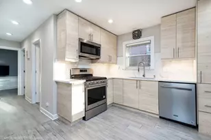 3318 N Oriole Ave, Chicago, IL 60634 - Photo 7