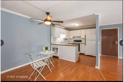 5S066 Pebblewood Lane #B9, Naperville, IL 60563 - Photo 3