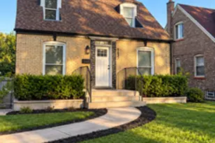 9637 S Emerald Ave, Chicago, IL 60628 - Photo 1
