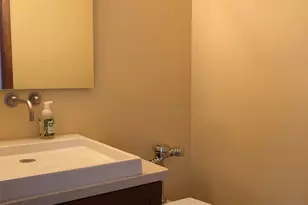 330 W Diversey Pkwy, Chicago, IL 60657 - Photo 23