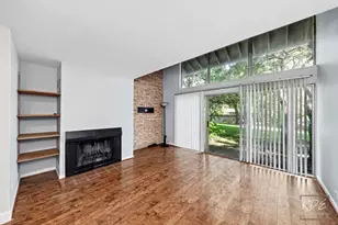 5910 Meadow Dr, Lisle, IL 60532 - Photo 9