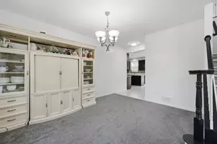 4 Claridge Ct, Bolingbrook, IL 60440 - Photo 5