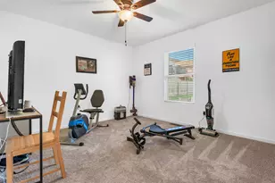 123 E 1st St, Manteno, IL 60950 - Photo 23