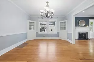 808 Howard St, Wheaton, IL 60187 - Photo 7
