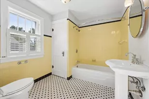 808 Howard St, Wheaton, IL 60187 - Photo 17