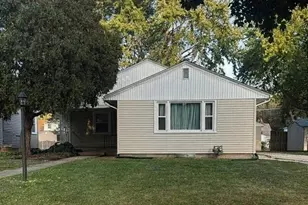 1211 Stratford Ave, Rockford, IL 61107 - Photo 1