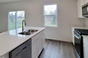 2600 San Juan Ln, Pingree Grove, IL 60140 - Photo 7