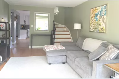 2846 W 101st Street, Evergreen Park, IL 60805 - Photo 3