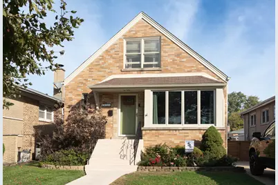 2846 W 101st Street, Evergreen Park, IL 60805 - Photo 1