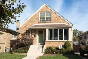 2846 W 101st St, Evergreen Park, IL 60805 - Photo 1