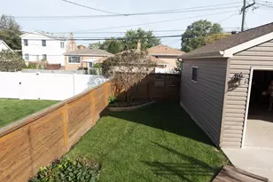 2846 W 101st St, Evergreen Park, IL 60805 - Photo 39