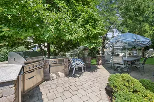 415 Ranch Rd, Wheaton, IL 60187 - Photo 33