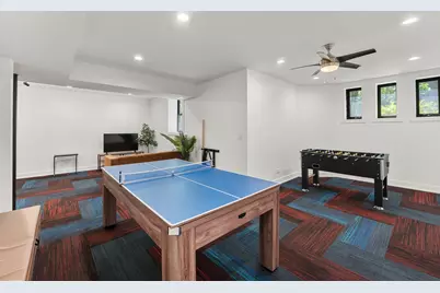 1550 W Juneway Terrace #1D, Chicago, IL 60626 - Photo 17