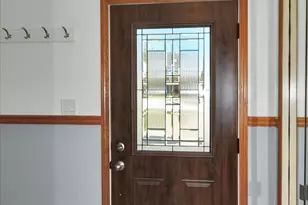 9101 Elm Cir, Hickory Hills, IL 60457 - Photo 3