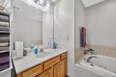 9 E South Avenue, Cortland, IL 60112 - Photo 11