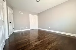 5 Lakewood Ct, Park Forest, IL 60466 - Photo 7