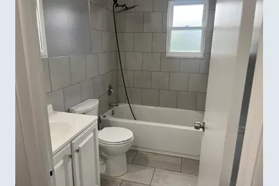 952 N Virginia Lane, Elmhurst, IL 60126 - Photo 13