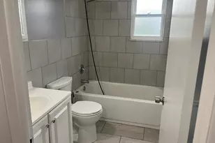 952 N Virginia Ln, Elmhurst, IL 60126 - Photo 13
