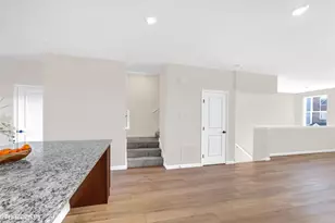 212 Mountain Interval Rd, Schaumburg, IL 60193 - Photo 11