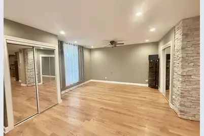 3337 N Orange Avenue, Chicago, IL 60634 - Photo 5