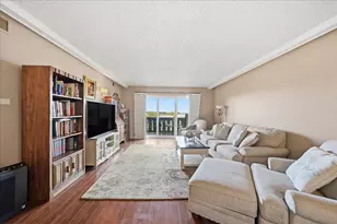 13200 W Heiden Cir, Lake Bluff, IL 60044 - Photo 5