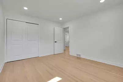 5311 Grove Street, Skokie, IL 60077 - Photo 19