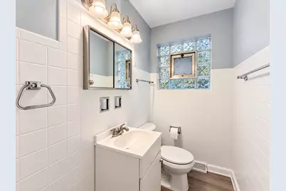 7052 W 64th Place, Chicago, IL 60638 - Photo 13