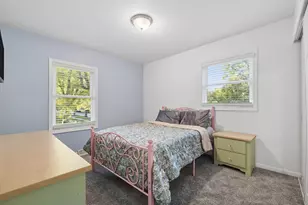 147 Monroe St, Oswego, IL 60543 - Photo 19