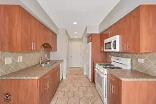 9327 Bradford Ln, Orland Park, IL 60462 - Photo 13