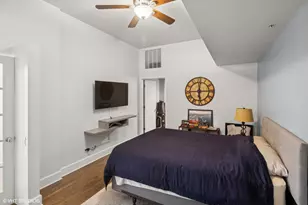 165 N Canal St, Chicago, IL 60606 - Photo 11