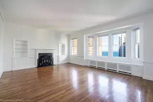5000 S Cornell Ave, Chicago, IL 60615 - Photo 5