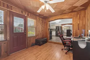 2928 W 92nd St, Evergreen Park, IL 60805 - Photo 13