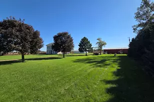 1980 N 35th Rd, Ottawa, IL 61350 - Photo 1