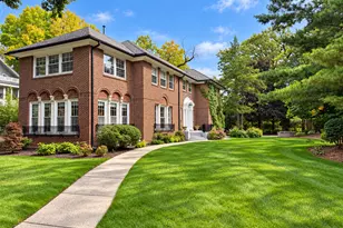 500 Linden Ave, Oak Park, IL 60302 - Photo 1