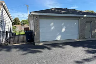 11407 S Avon Ave, Alsip, IL 60803 - Photo 23